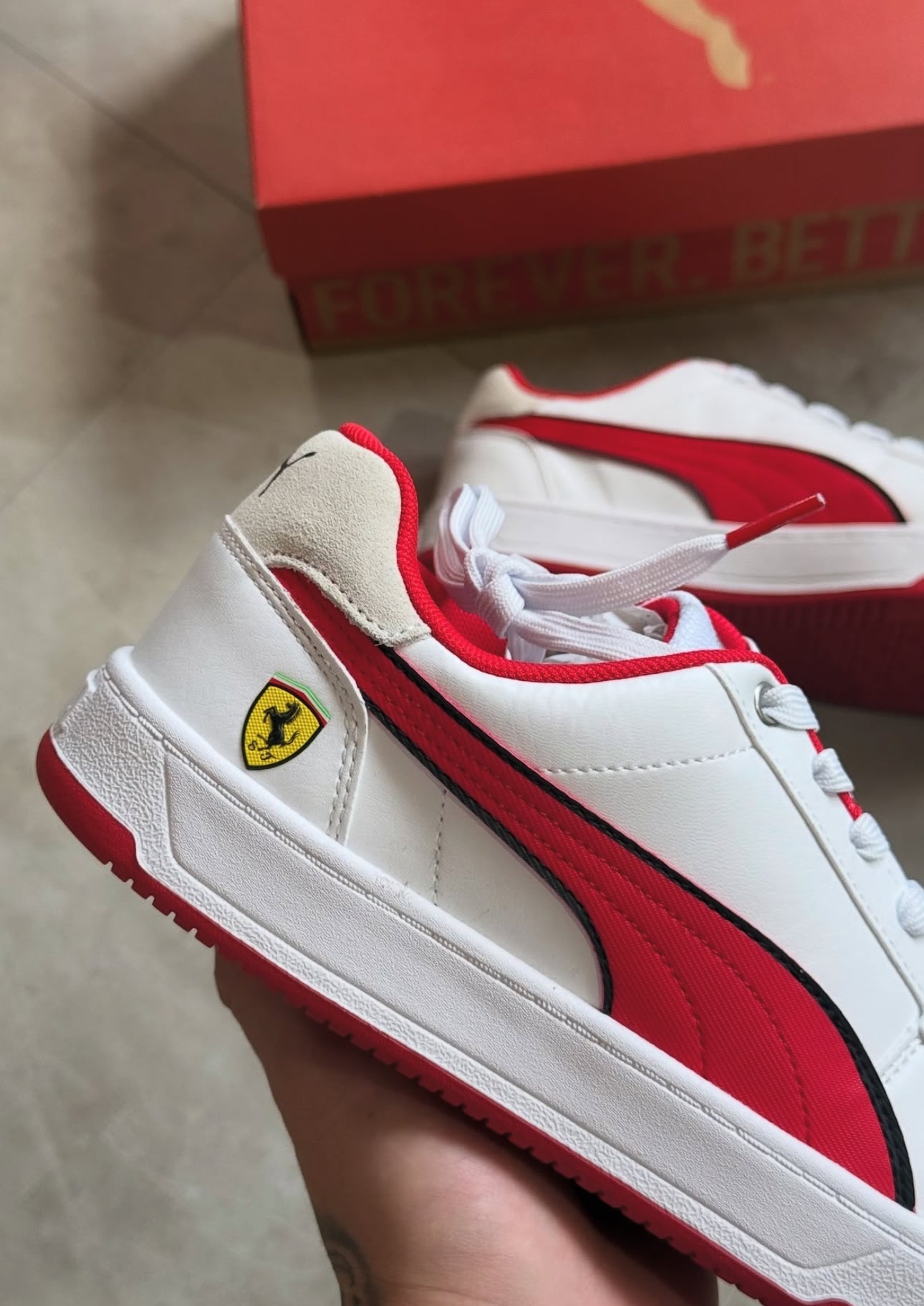 Caven 2.0 Puma x Ferrari ( Branco )